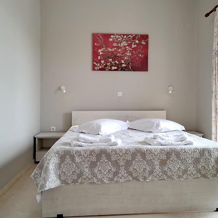Sigma Hotel Paralia Vrachou Ngoại thất bức ảnh