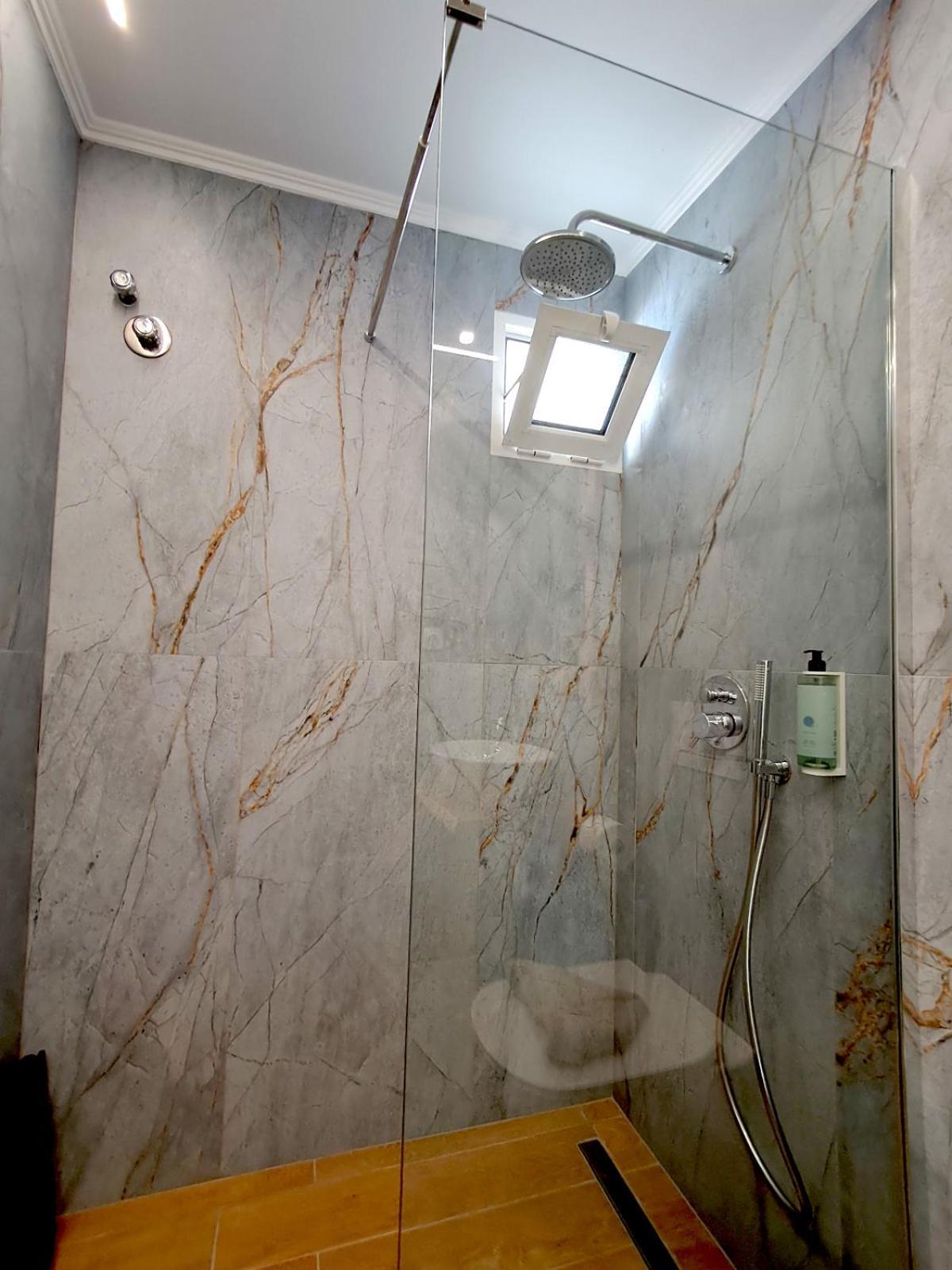 Sigma Hotel Paralia Vrachou Ngoại thất bức ảnh